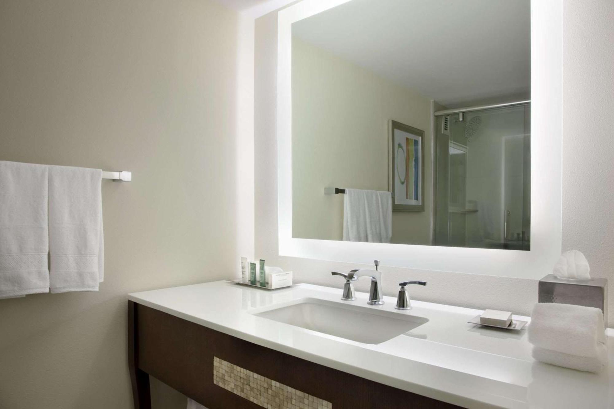 King Room Hearing Accessible